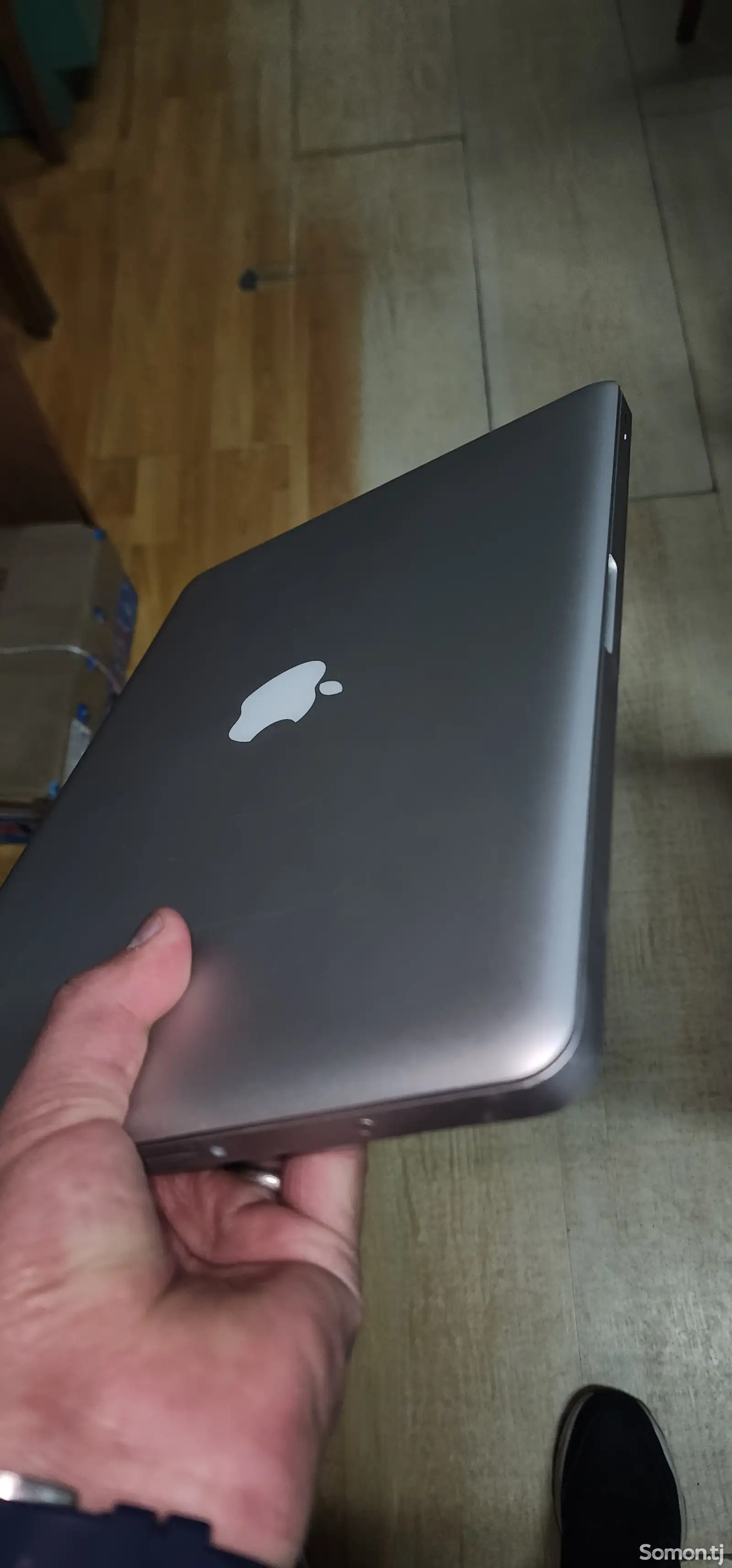 Ноутбук Apple Macbook-1