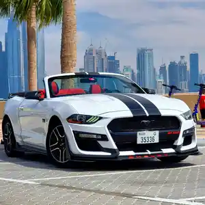 Ford Mustang, 2021