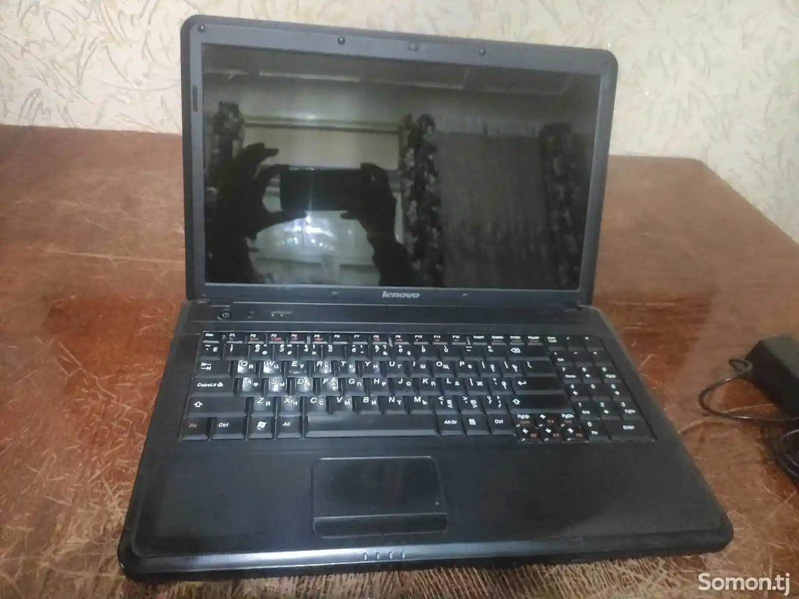 Ноутбук Lenovo G555 на запчасти-1