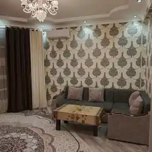 2-комн. квартира, 14 этаж, 60м², И.Сомони, Гранд Отель