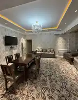 2-комн. квартира, 7 этаж, 80м², Сомони-5