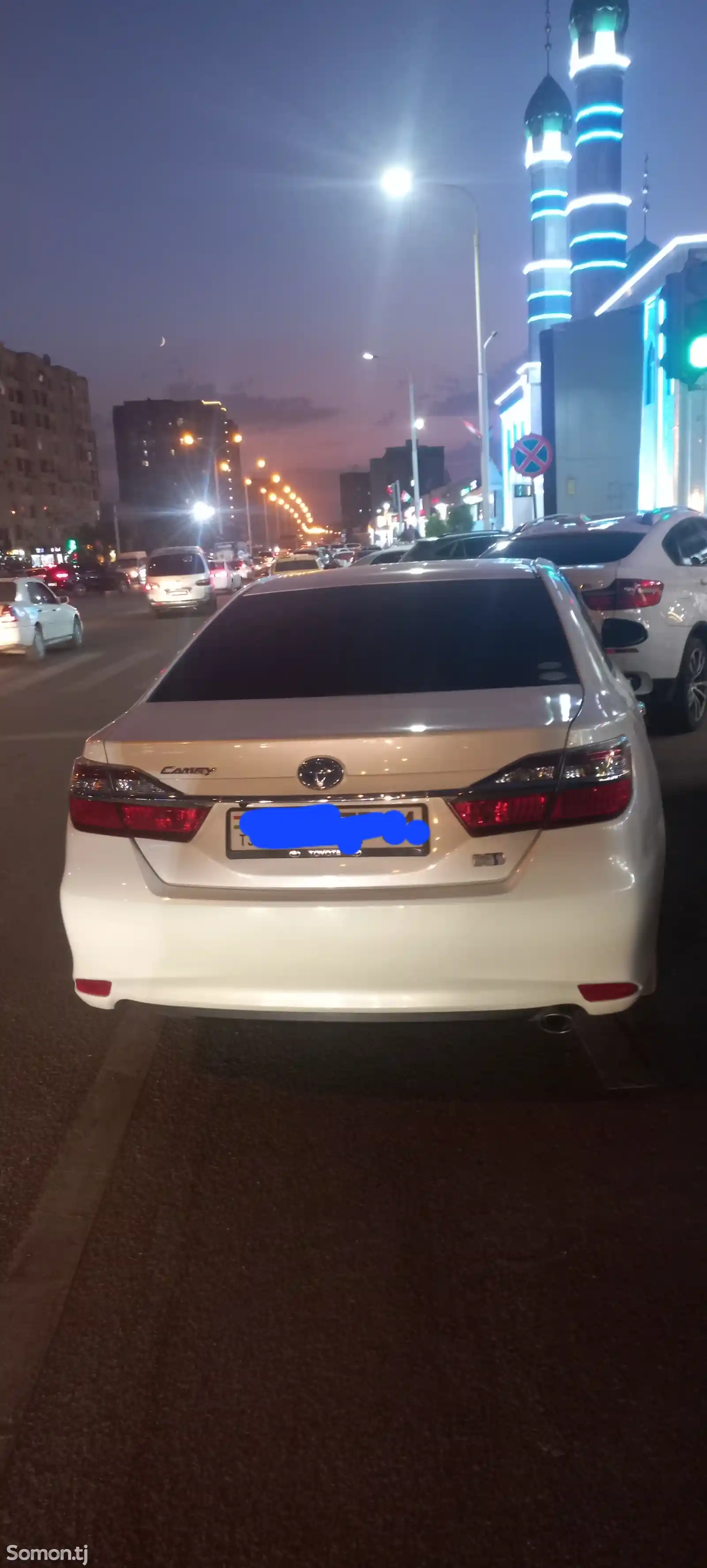 Toyota Camry, 2016-1