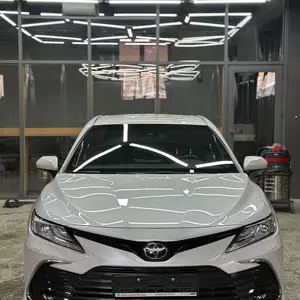 Toyota Camry, 2023