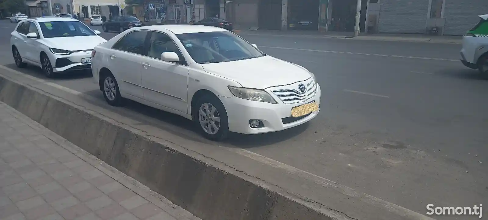 Toyota Camry, 2010-1