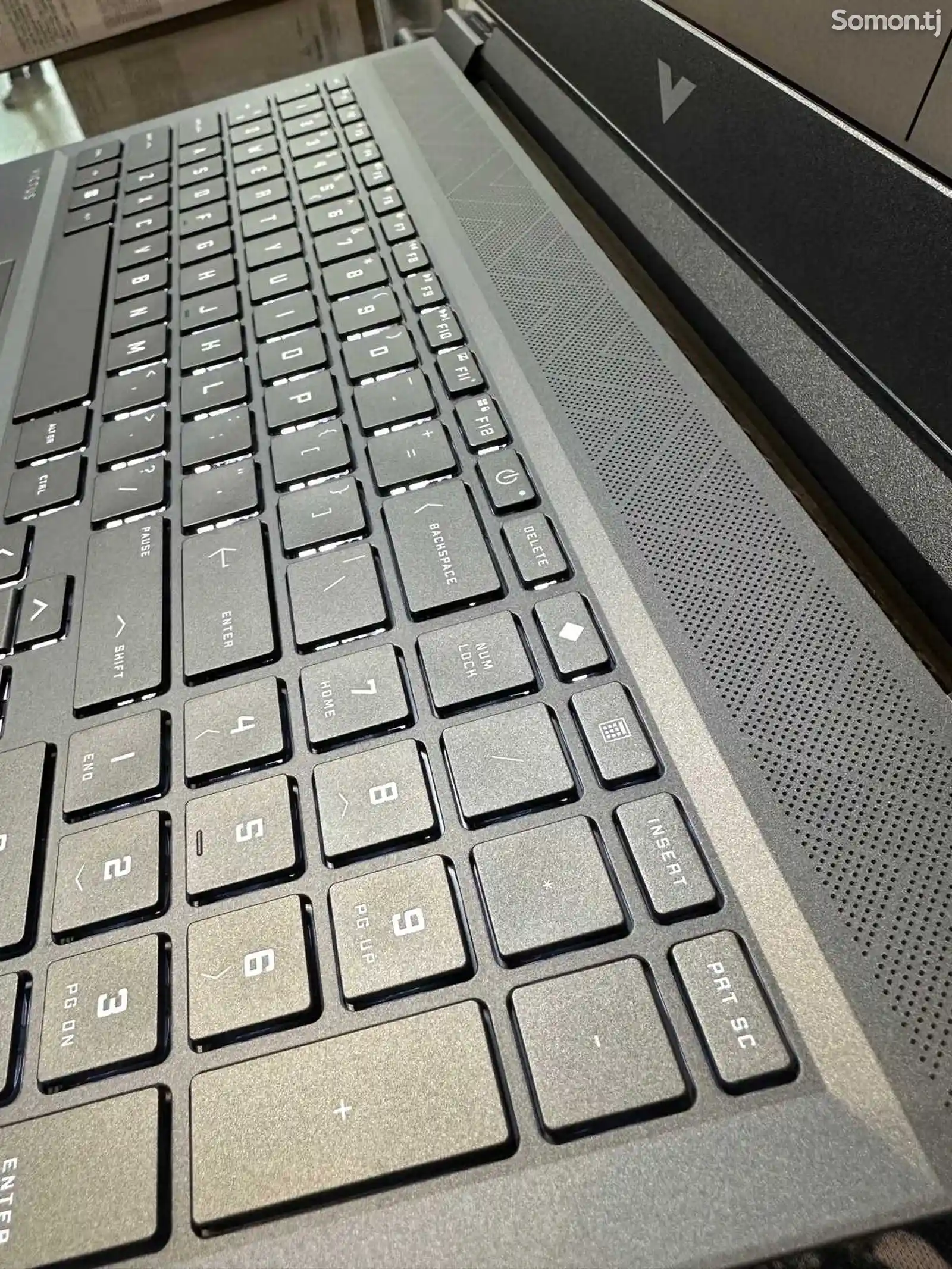 Ноутбук HP Victus-7