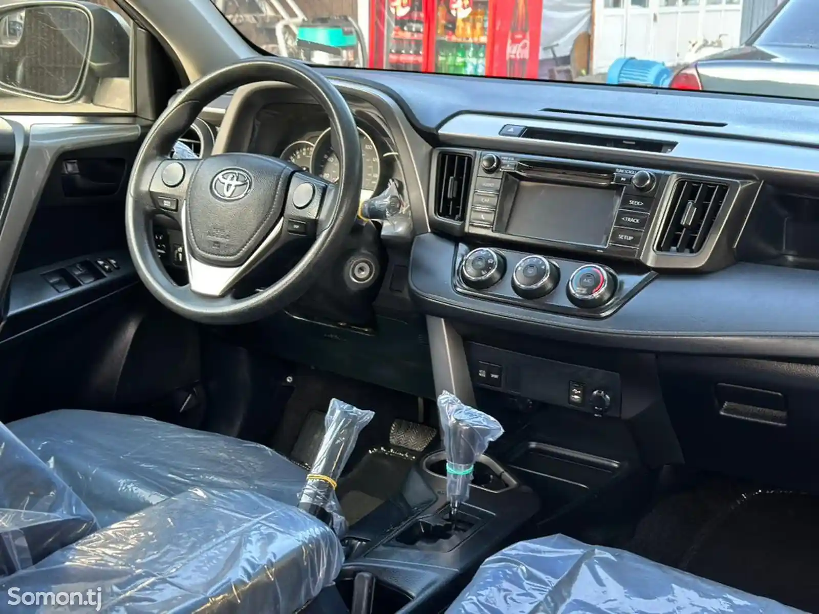 Toyota RAV 4, 2017-4