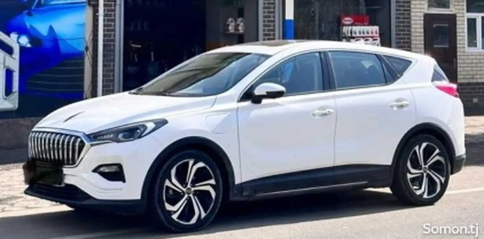 Hongqi E-HS3, 2019-1