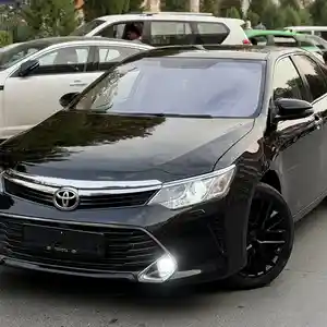 Toyota Camry, 2012