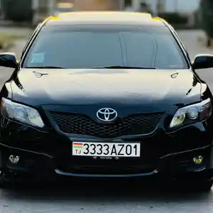 Toyota Camry, 2011