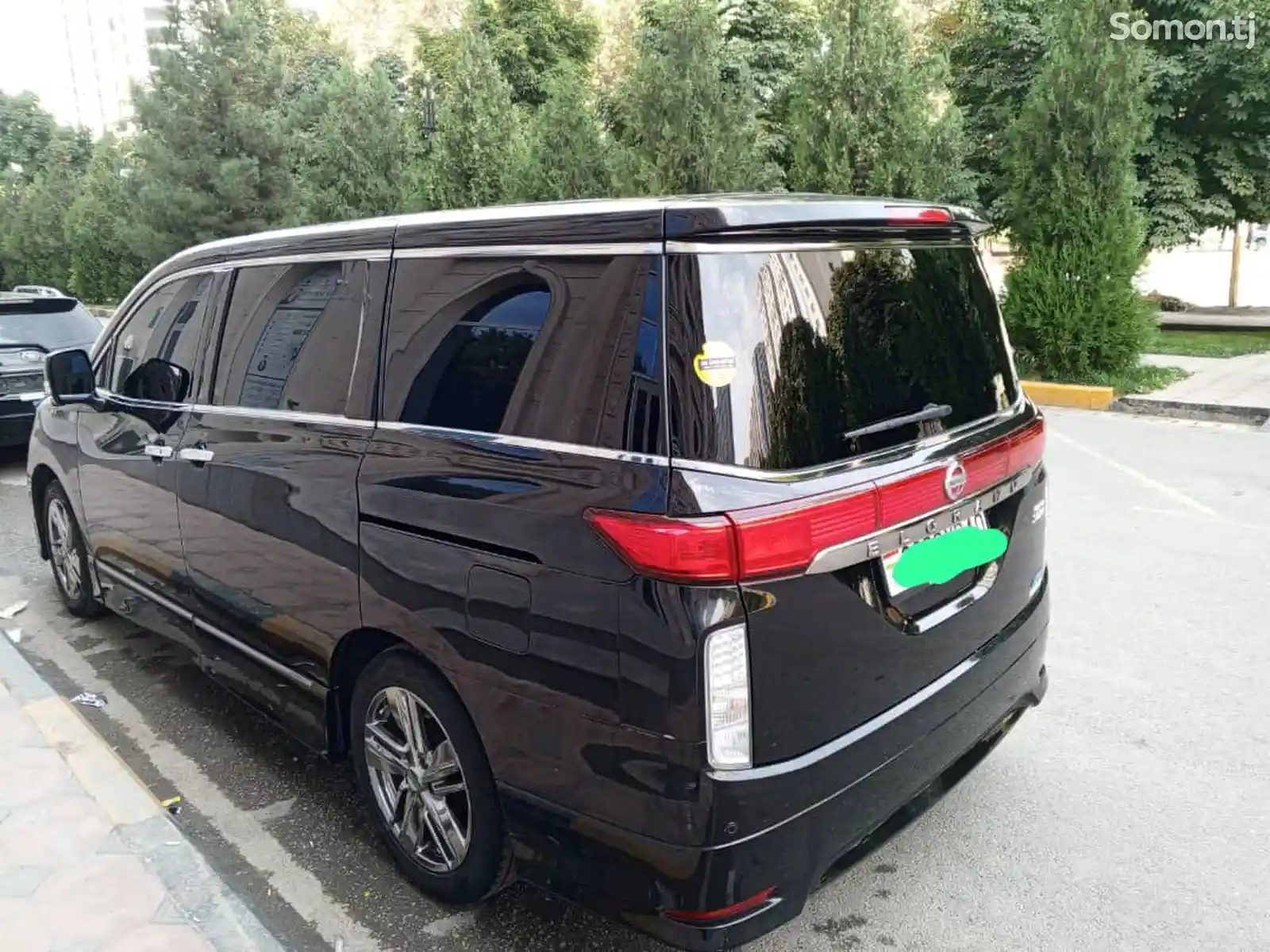 Nissan Elgrand, 2014-3