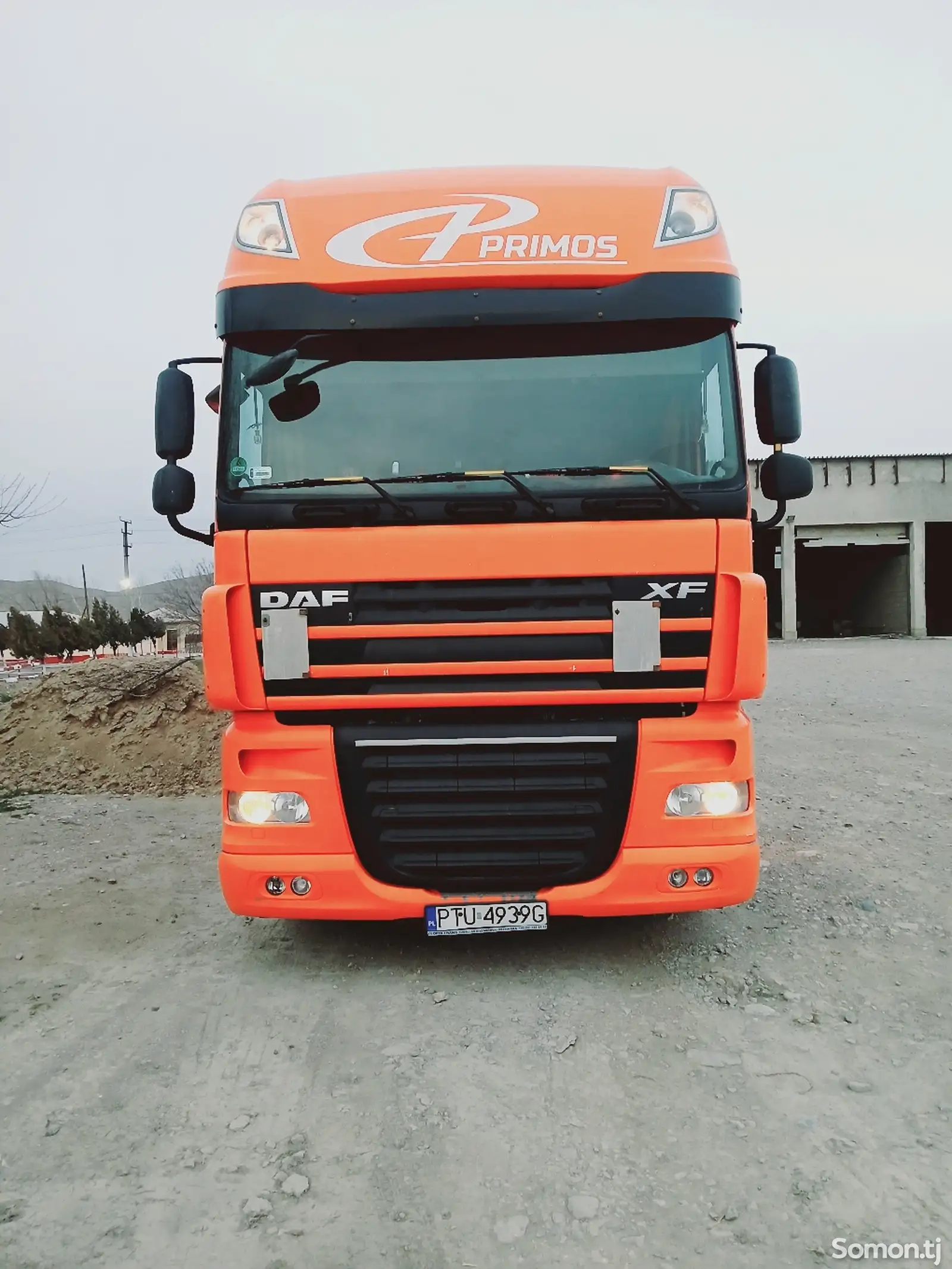 Контейнеровоз DAF 105 460 АТЕ, 2013-1