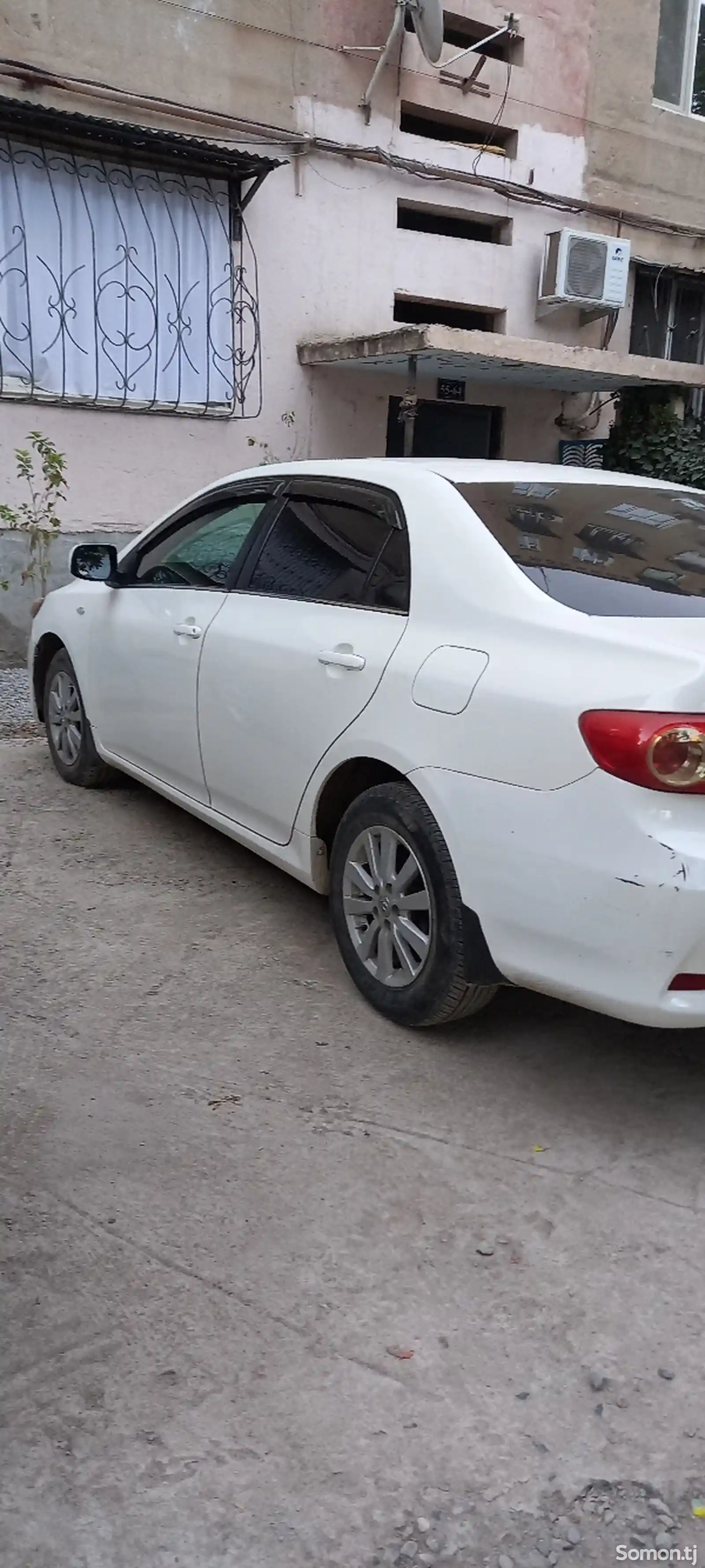 Toyota Corolla, 2010-5