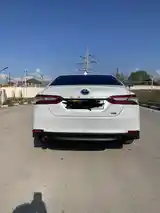 Toyota Camry, 2018-2