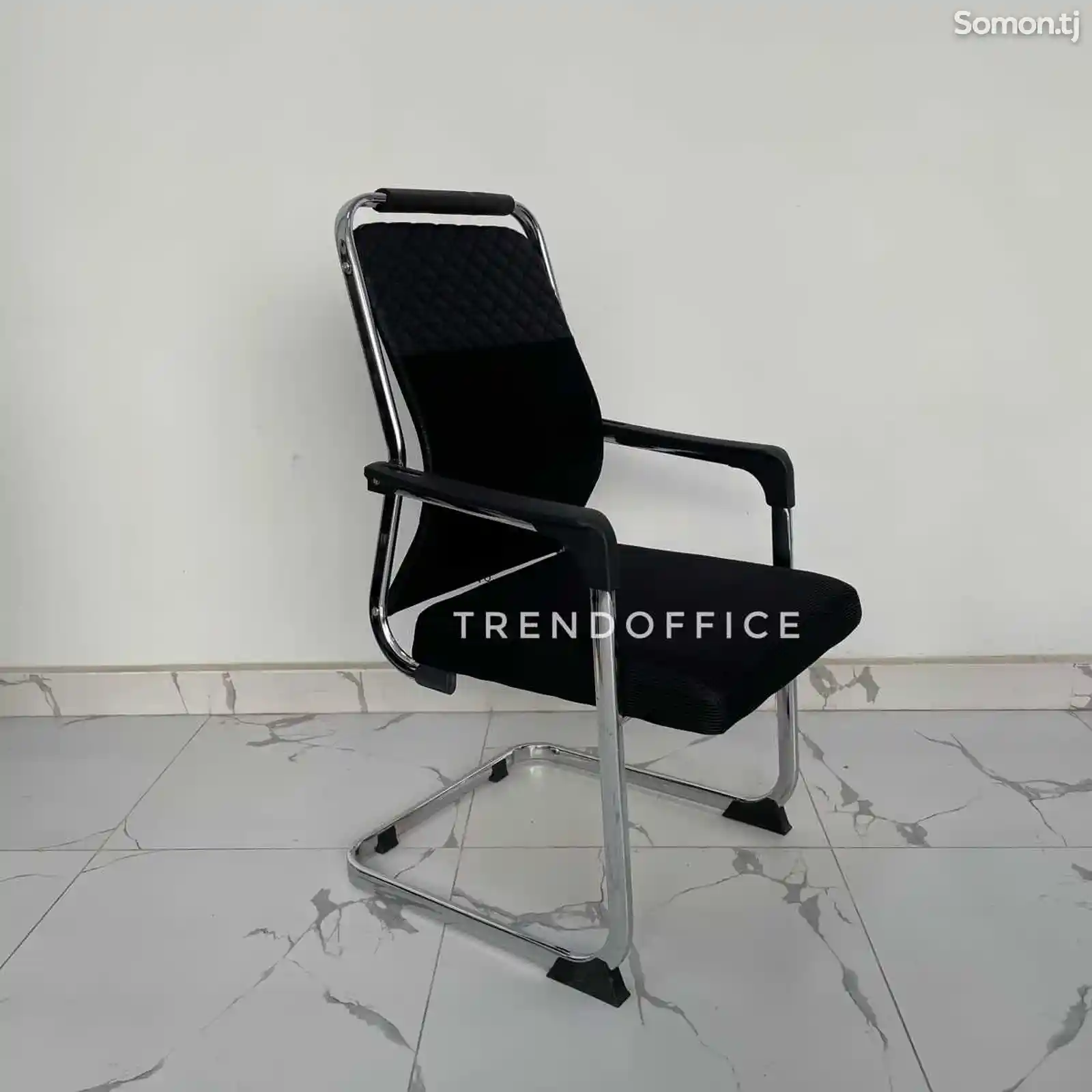 Офисное кресло для посетителей-1