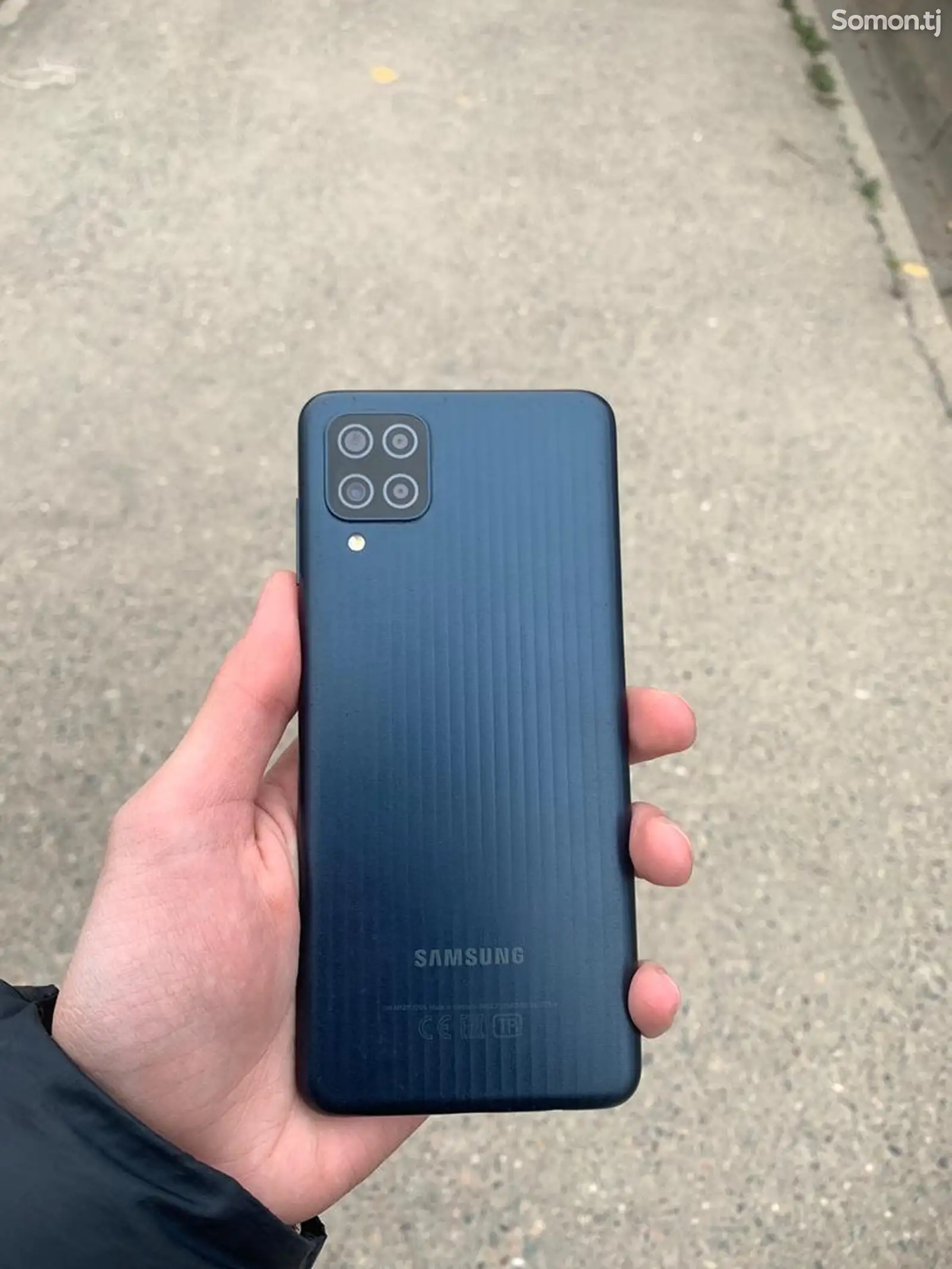 Samsung Galaxy M12-1