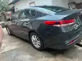 Kia Optima, 2016-5