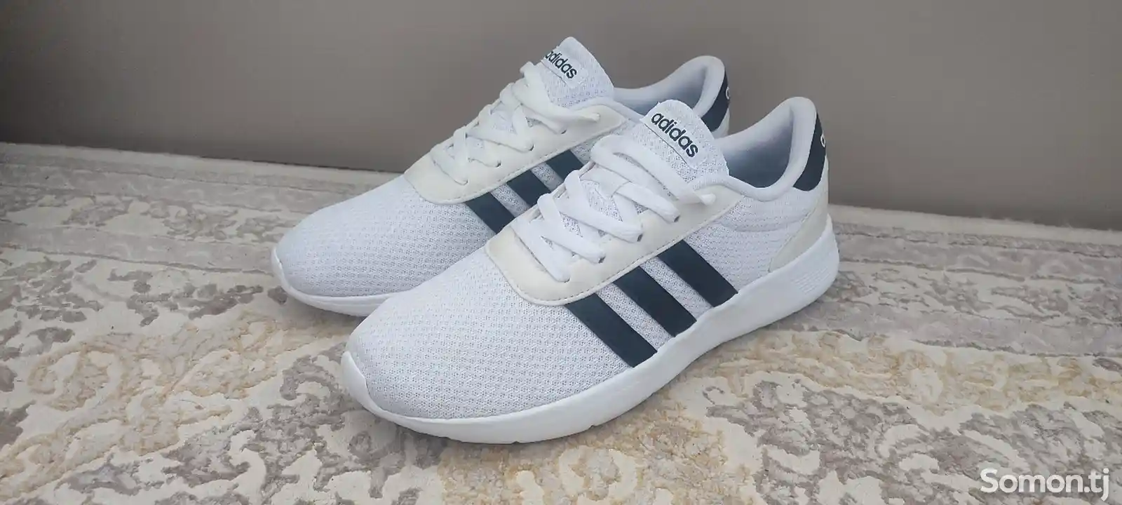 Кроссовки adidas-3