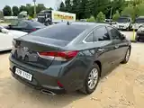 Hyundai Sonata, 2017-6