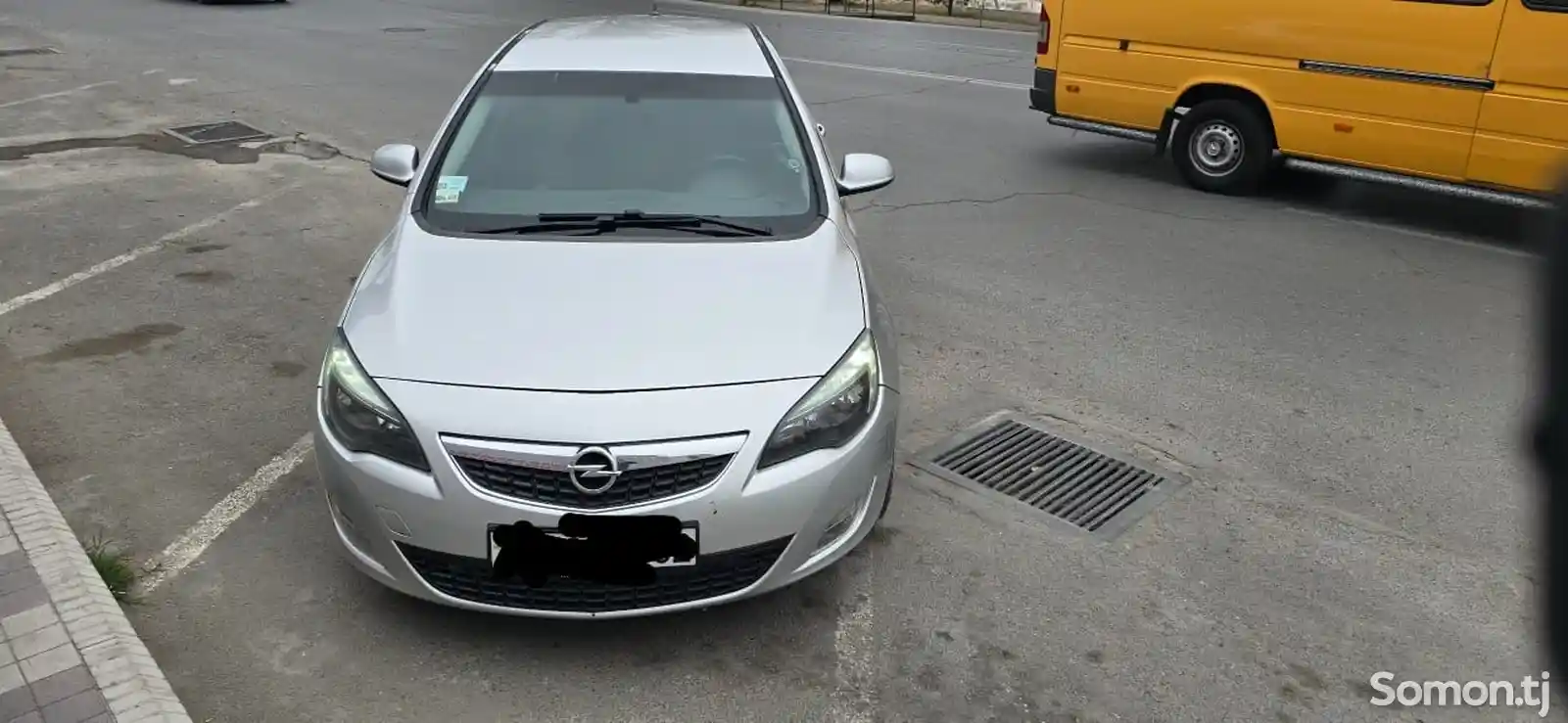 Opel Astra J, 2010-10