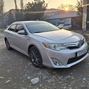 Toyota Camry, 2012