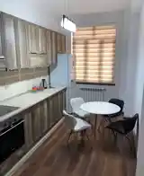 3-комн. квартира, 3 этаж, 100м², Дом печать-4