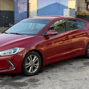 Hyundai Elantra, 2017