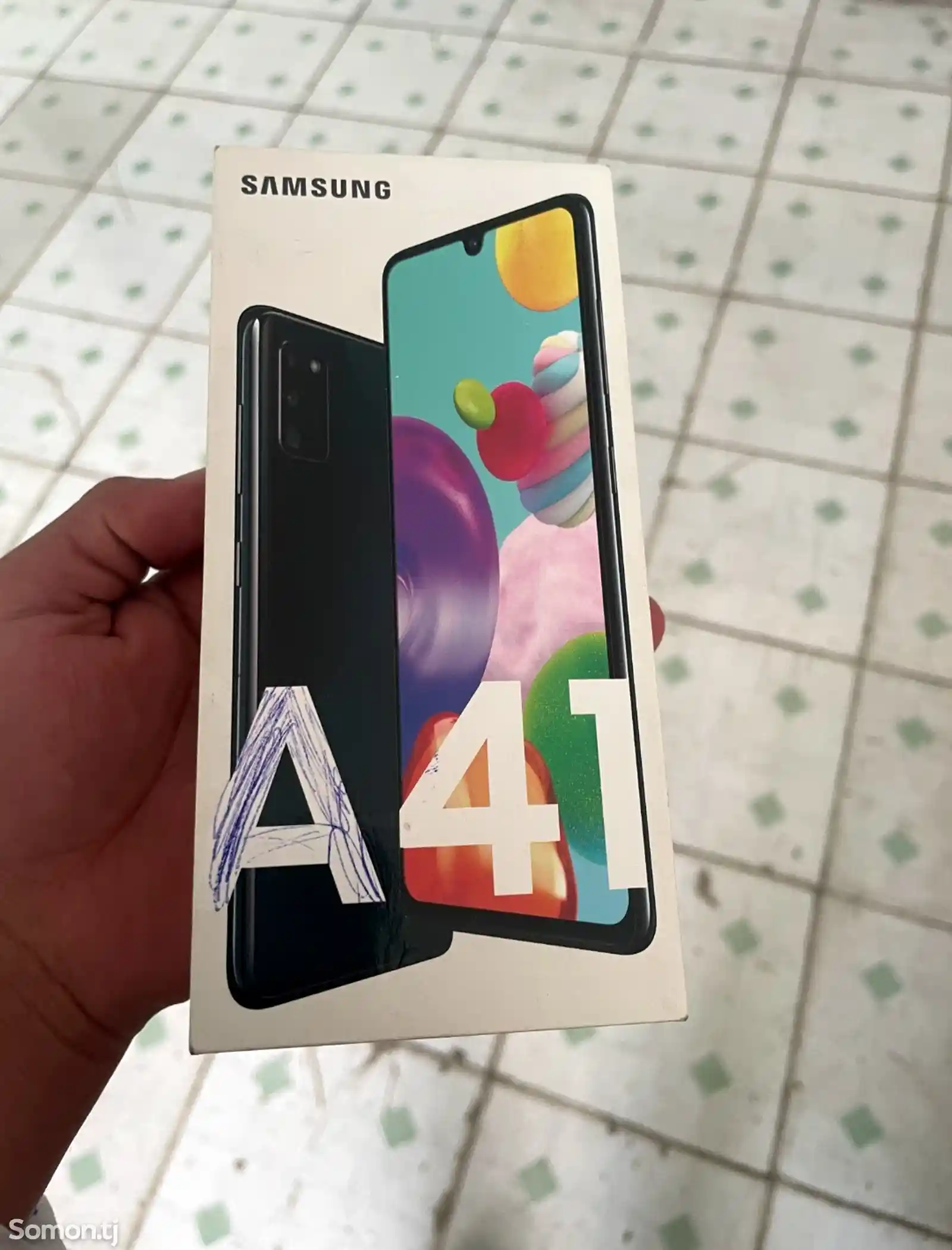Samsung Galaxy A41-4