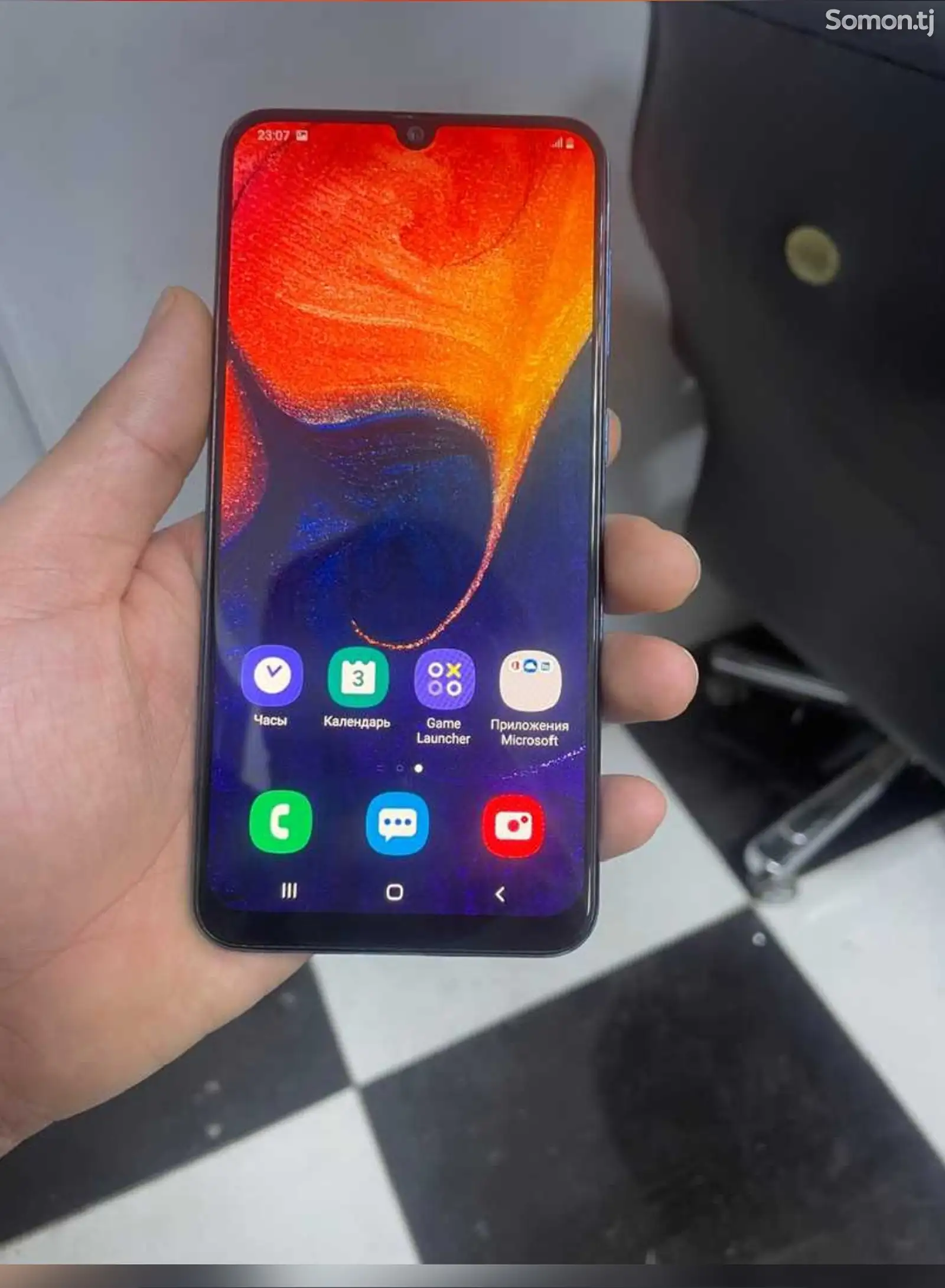 Samsung galaxy A50-1