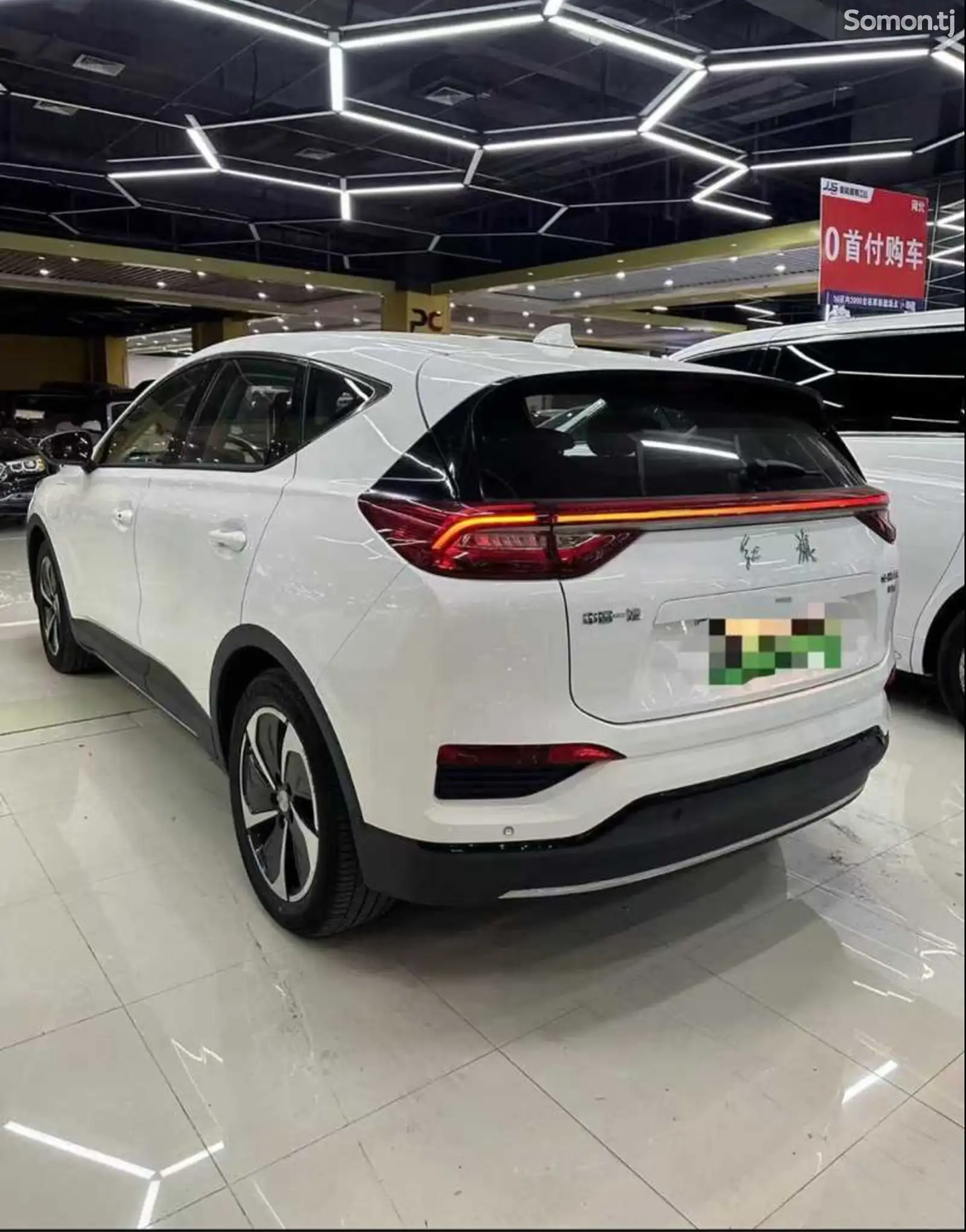 Hongqi E-HS3, 2020-1