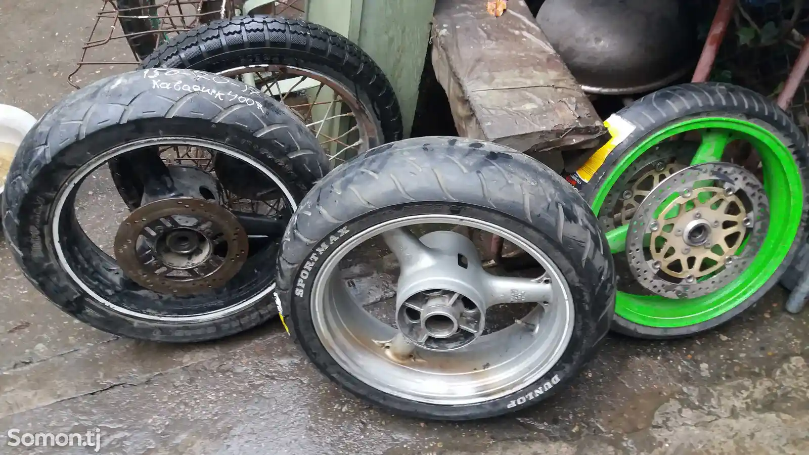 Колеса от мотоцикла Kawasaki-1