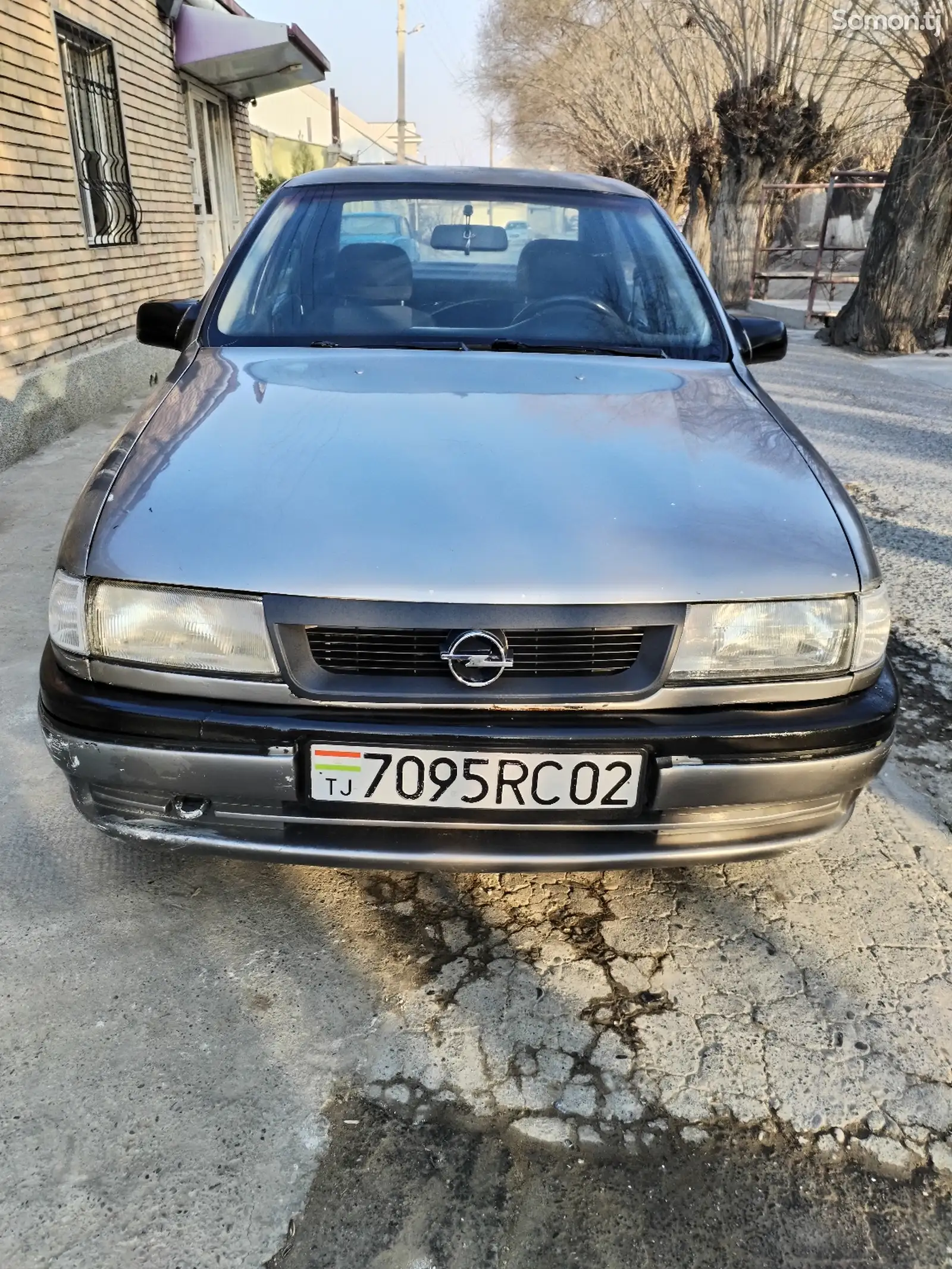 Opel Vectra A, 1992-1