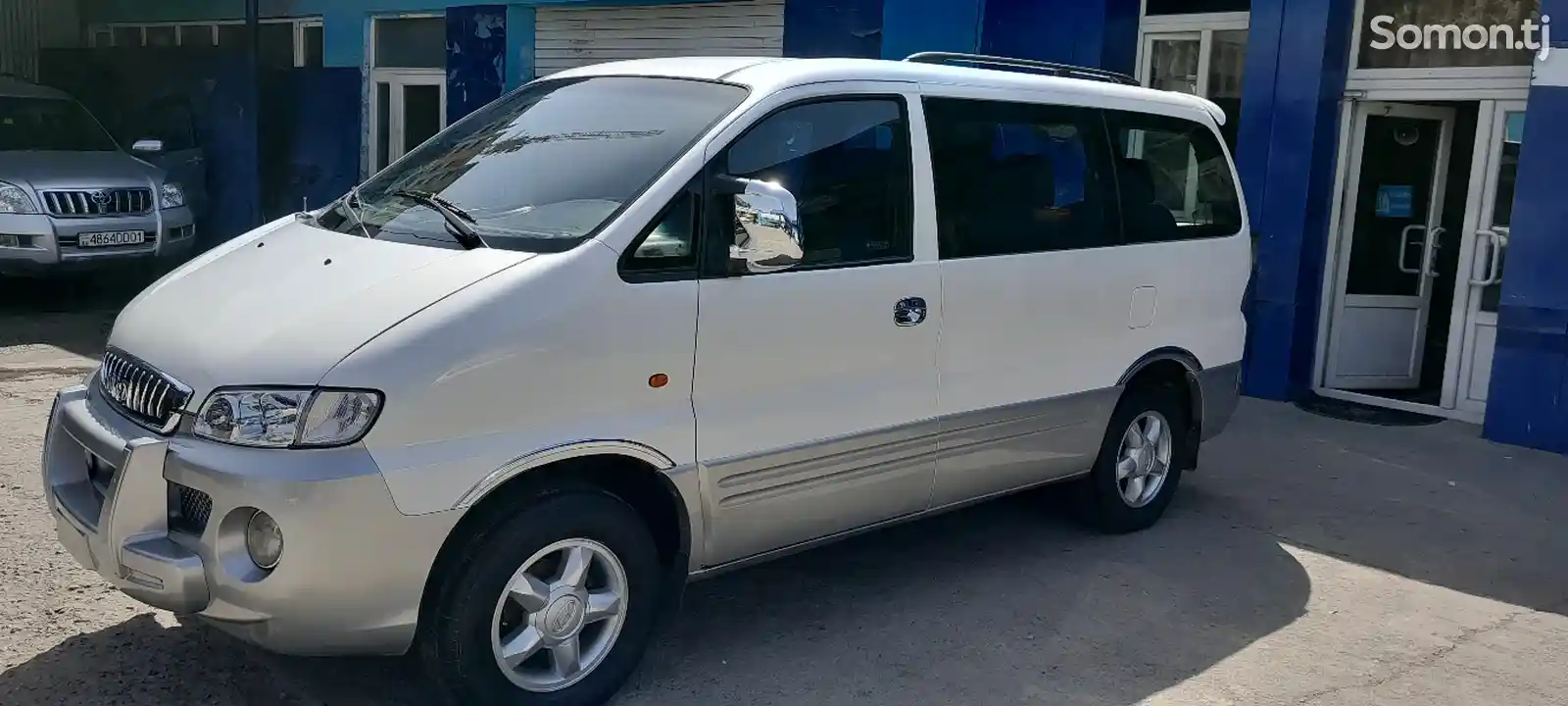 Микроавтобус Hyundai starex, 2000-2