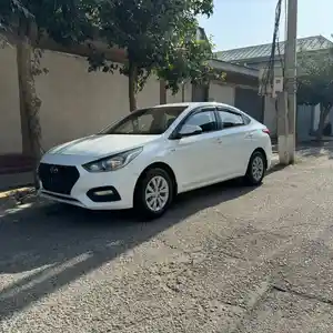 Hyundai Accent, 2018