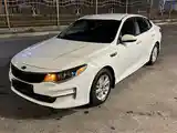 Kia Optima, 2016-3