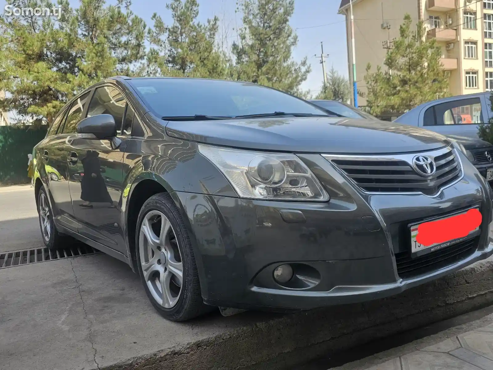 Toyota Avensis, 2010-1