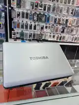 Ноутбук Toshiba-3