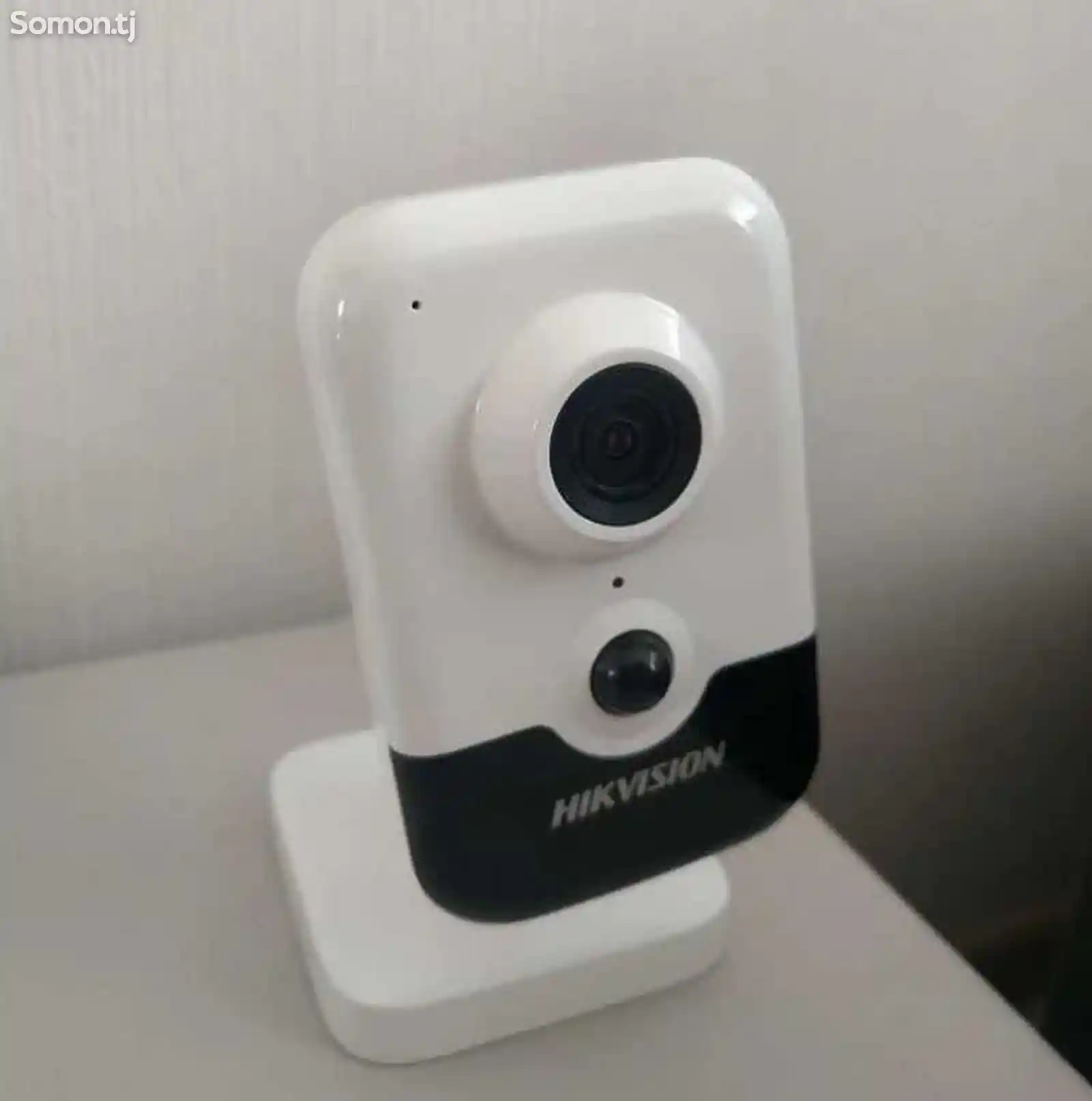 Камера видеонаблюдения IP Hikvision DS-2CD2420F-I-1