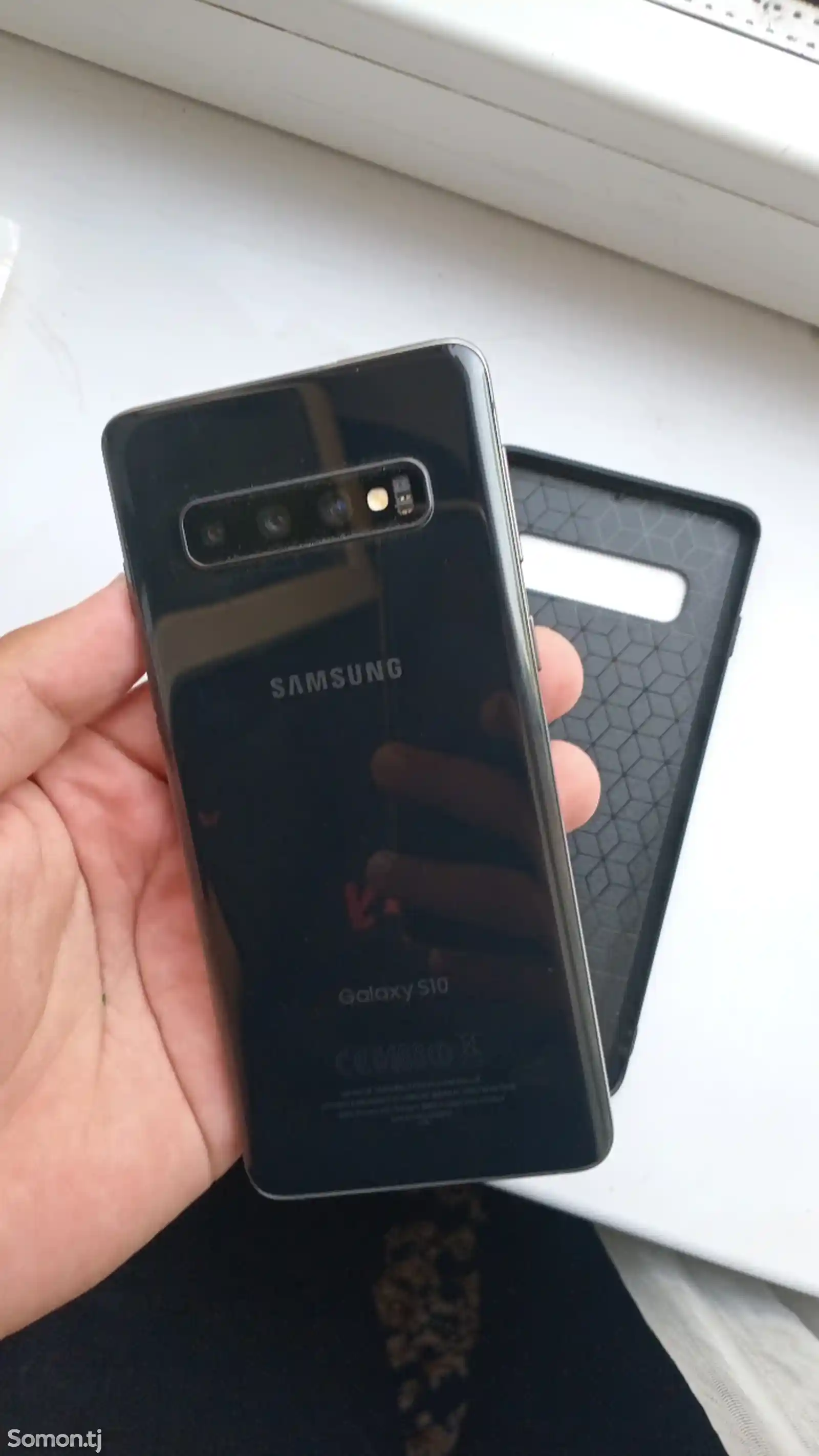 Samsung Galaxy S10 8/128 Gb-3