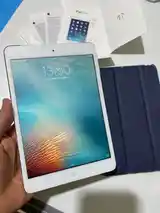 Планшет iPad mini-2