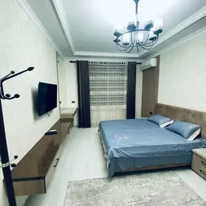 3-комн. квартира, 1 этаж, 160м², 31 мкр