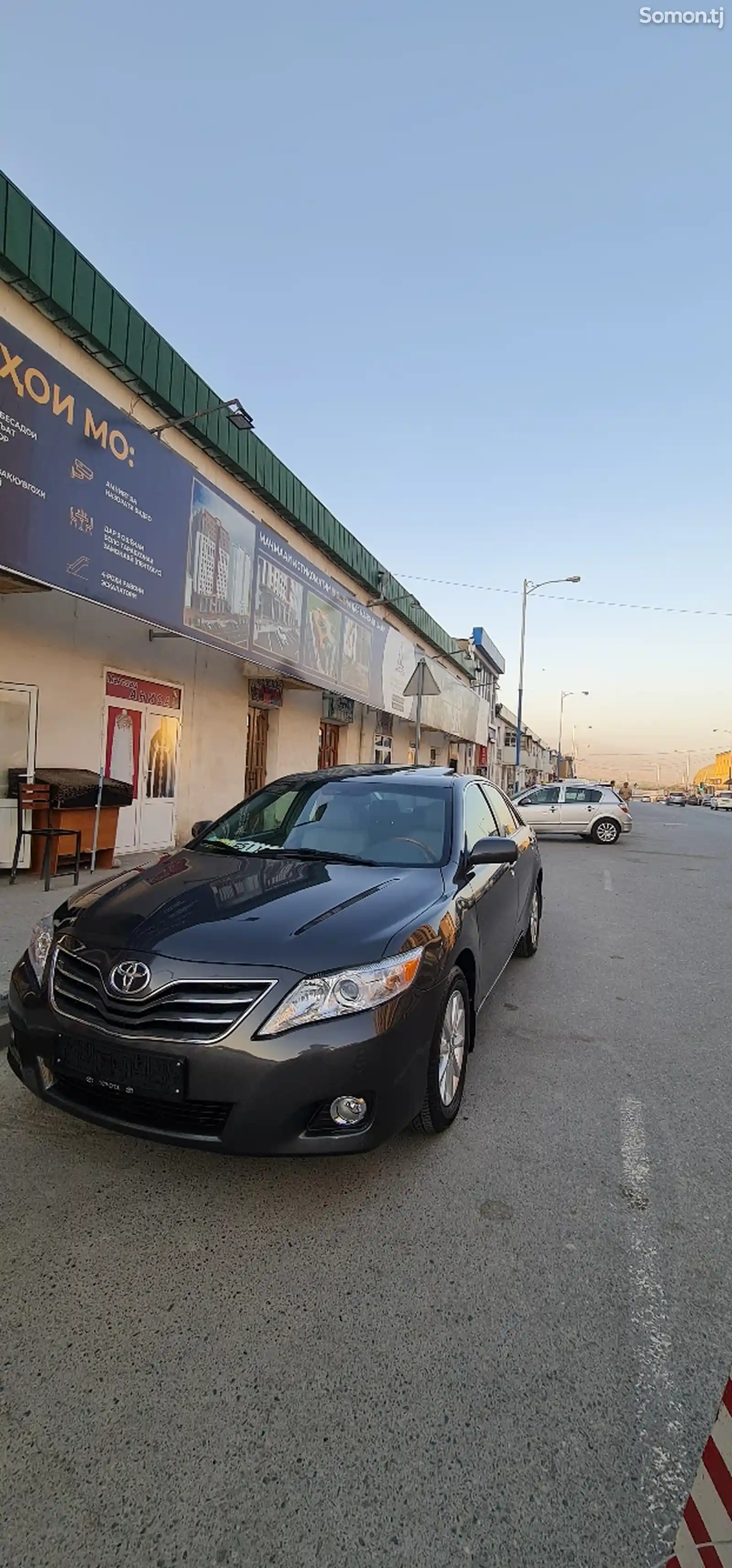 Toyota Camry, 2011-9