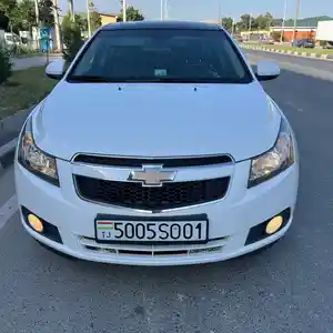 Chevrolet Cruze, 2010