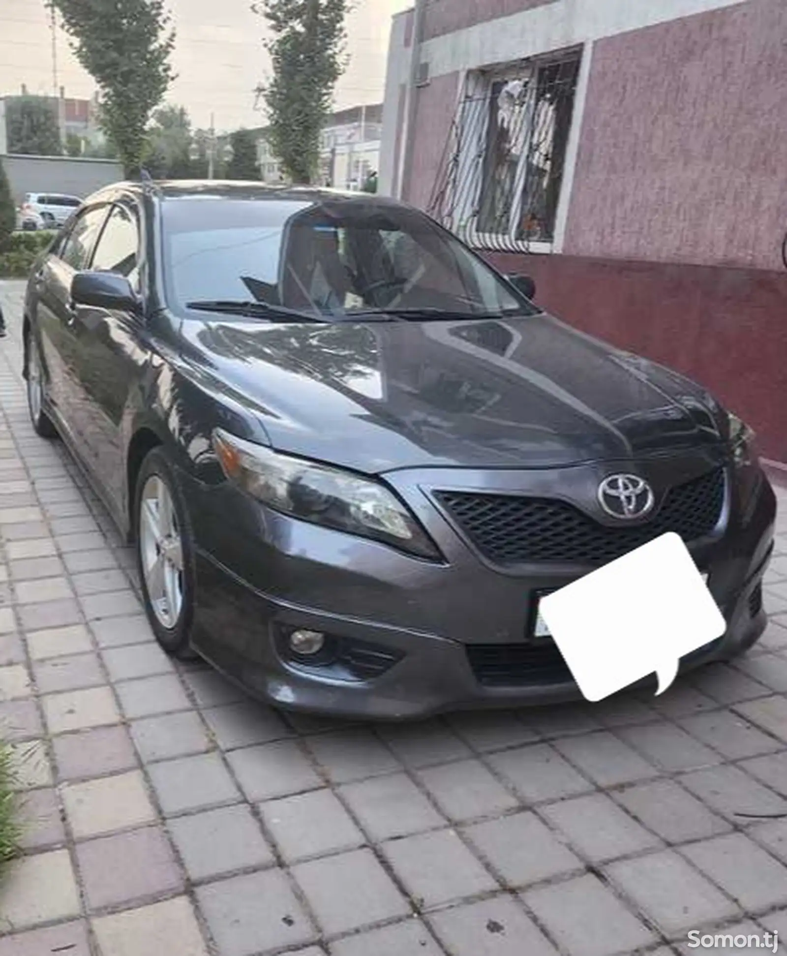 Toyota Camry, 2011-1