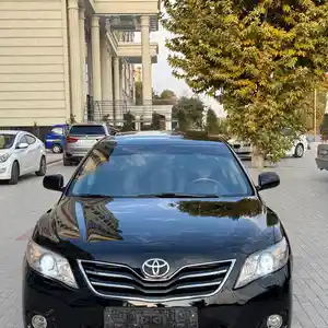 Toyota Camry, 2009