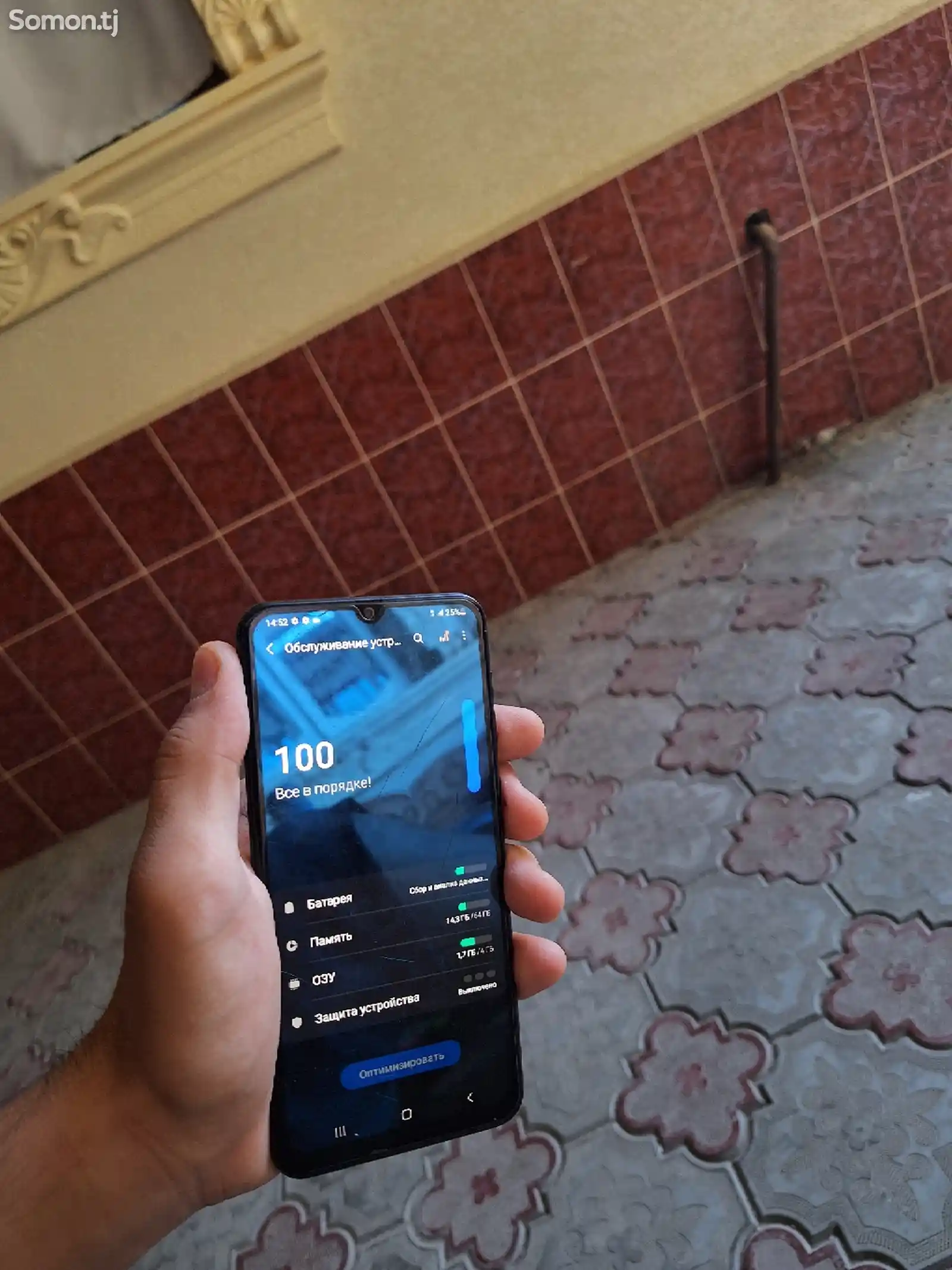 Samsung Galaxy A50-3