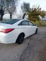 Hyundai Sonata, 2011-8