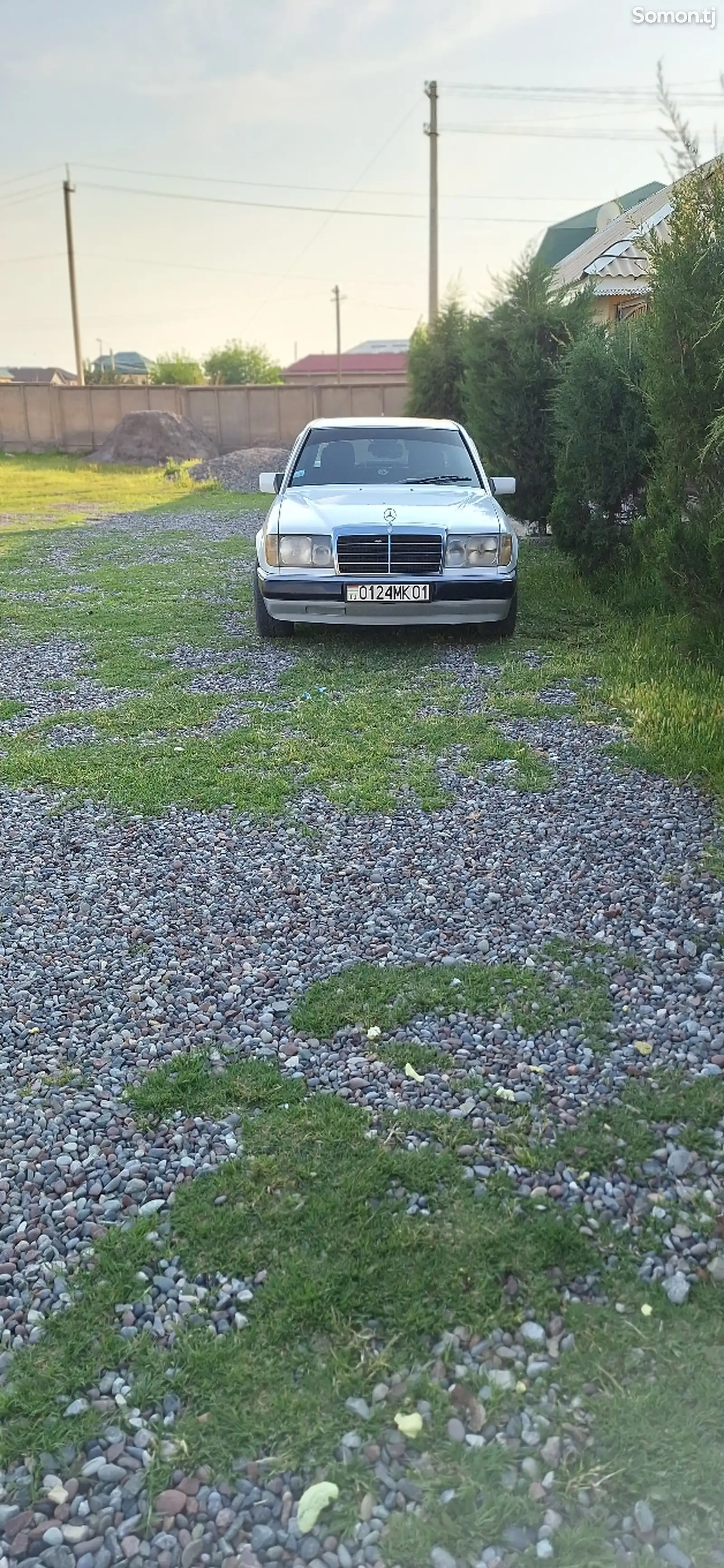 Mercedes-Benz W124, 1990-1