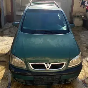 Opel Zafira, 2001