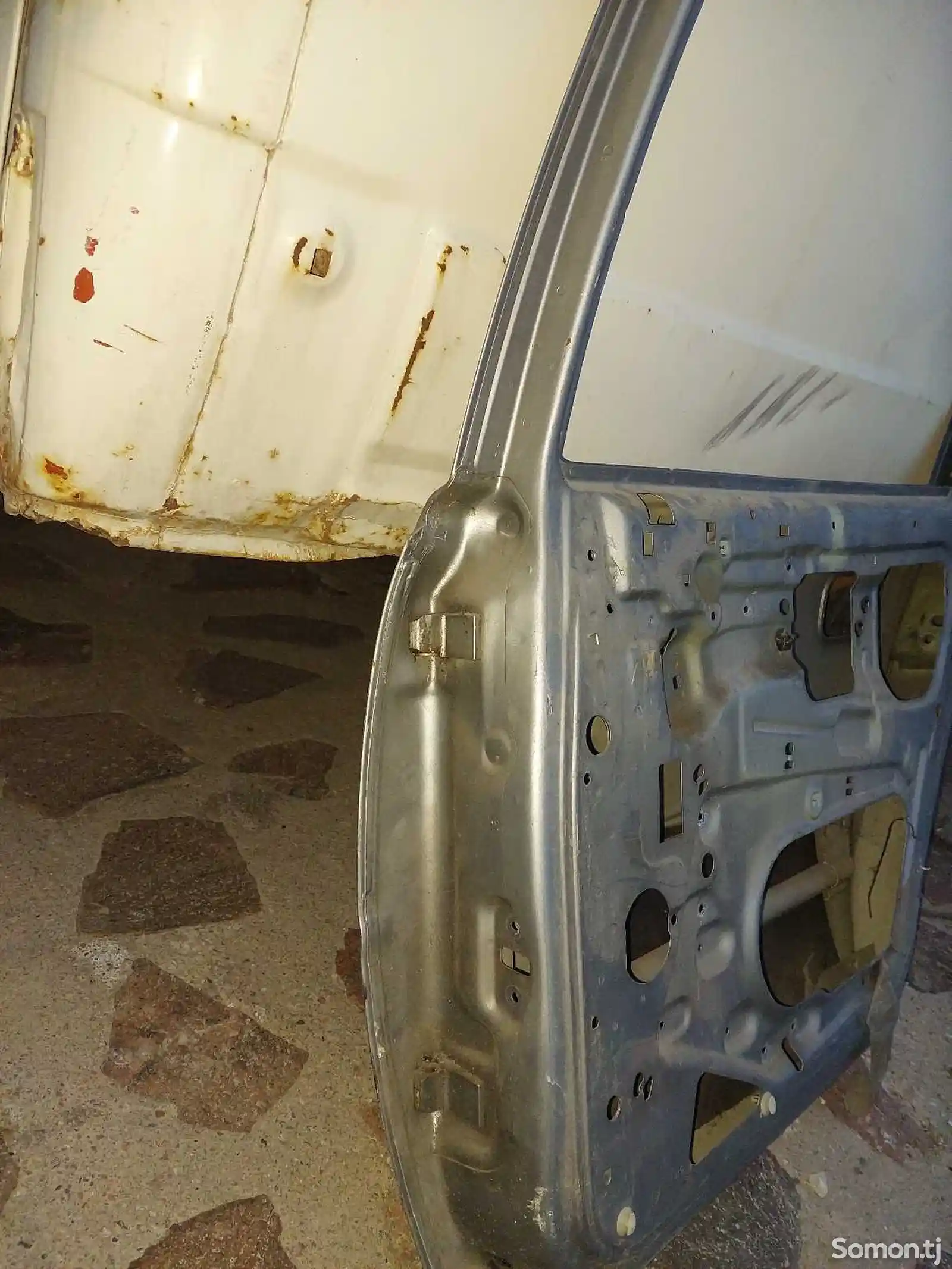 Дверь от Opel Vectra-3