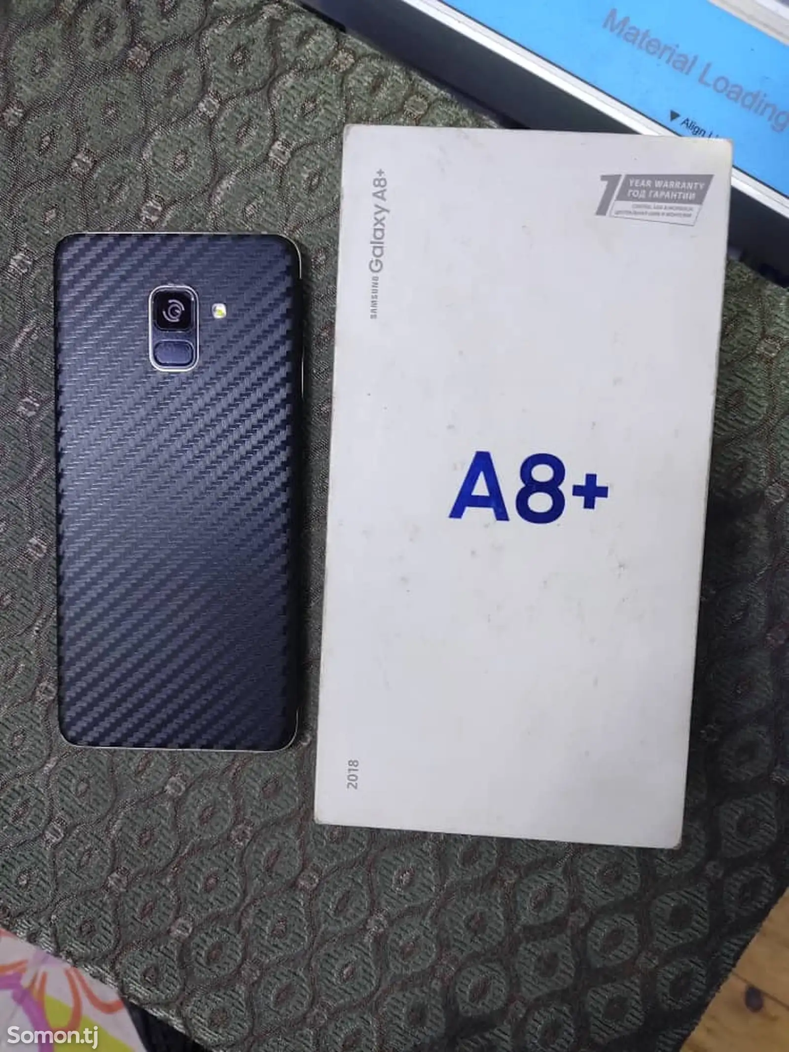 Samsung Galaxy A8+, 32gb-1